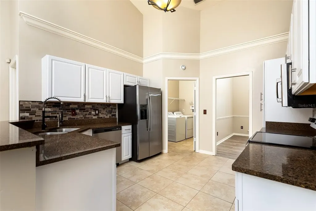 1058 Almond Tree Circle Orlando FL 32835