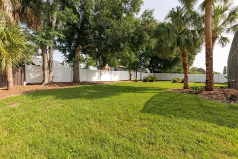 1058 Almond Tree Circle Orlando FL 32835