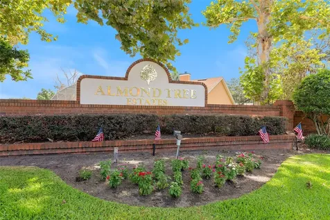 1058 Almond Tree Circle Orlando FL 32835