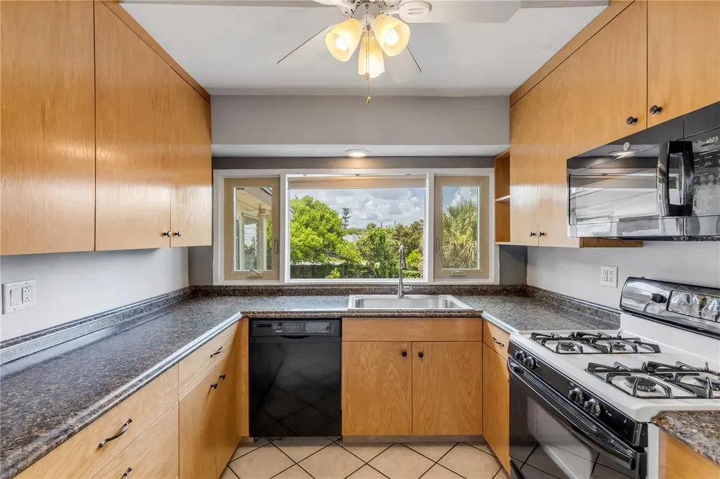 516 Wisteria Road Daytona Beach FL 32118