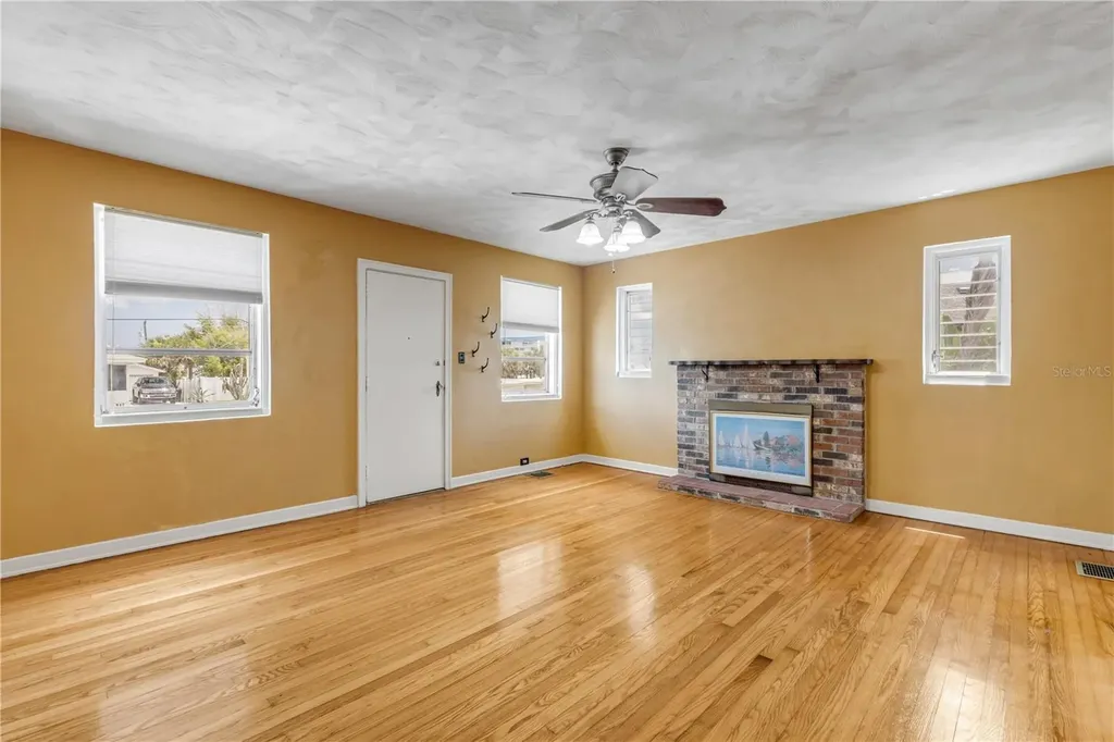 516 Wisteria Road Daytona Beach FL 32118