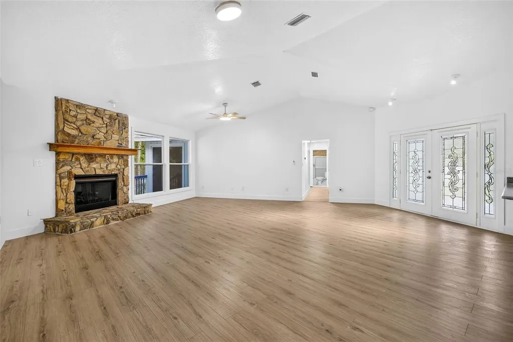 4586 S Flambeau Loop Homosassa FL 34448