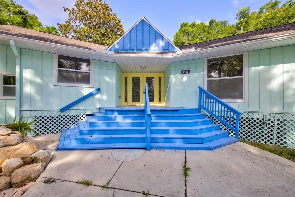 4586 S Flambeau Loop Homosassa FL 34448