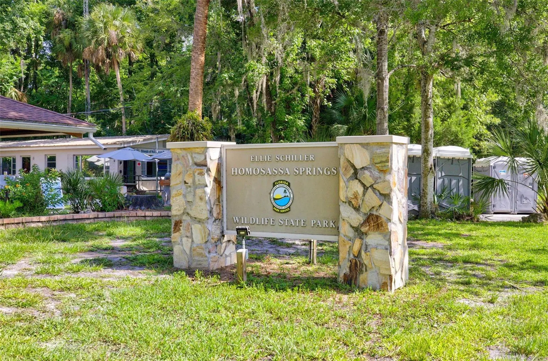 4586 S Flambeau Loop Homosassa FL 34448