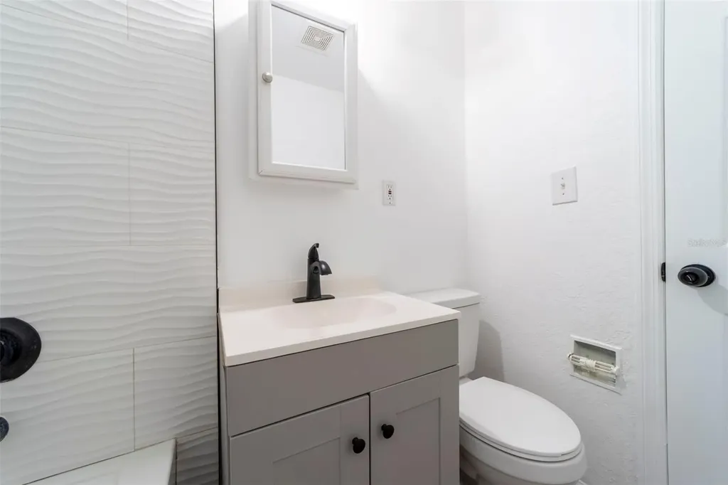 9 Palmira Road Debary FL 32713