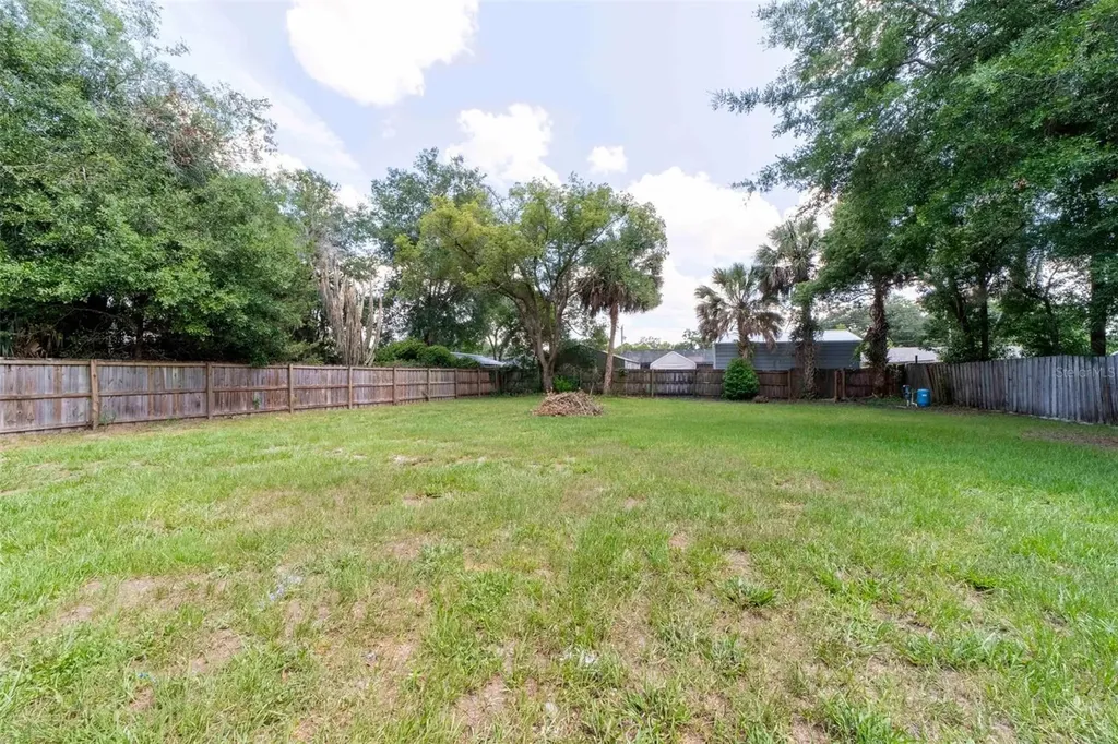 9 Palmira Road Debary FL 32713