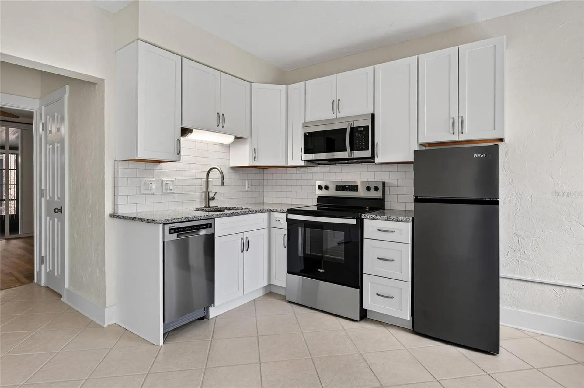 908 Villas Drive Venice FL 34285