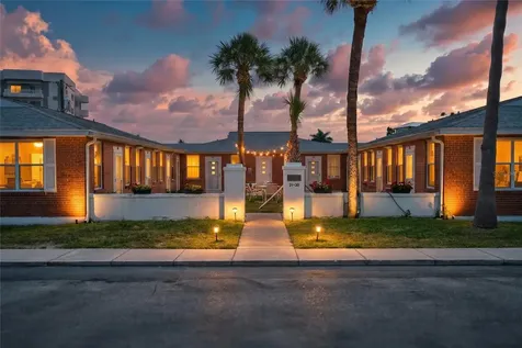 908 Villas Drive Venice FL 34285