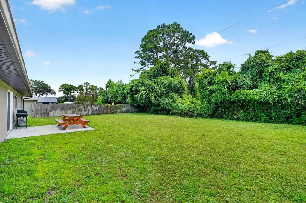 3321 Unity Tree Drive Edgewater FL 32141