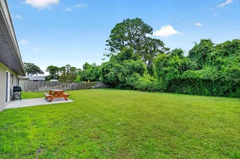3321 Unity Tree Drive Edgewater FL 32141
