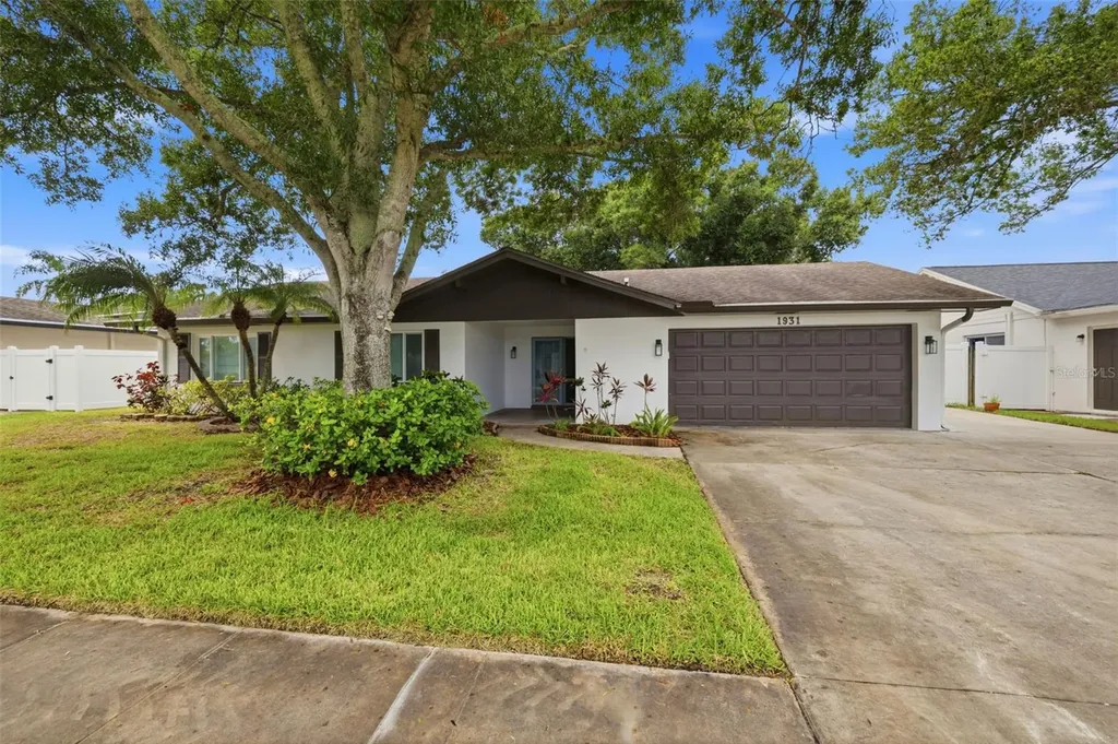 1931 Arvis Circle E Clearwater FL 33764