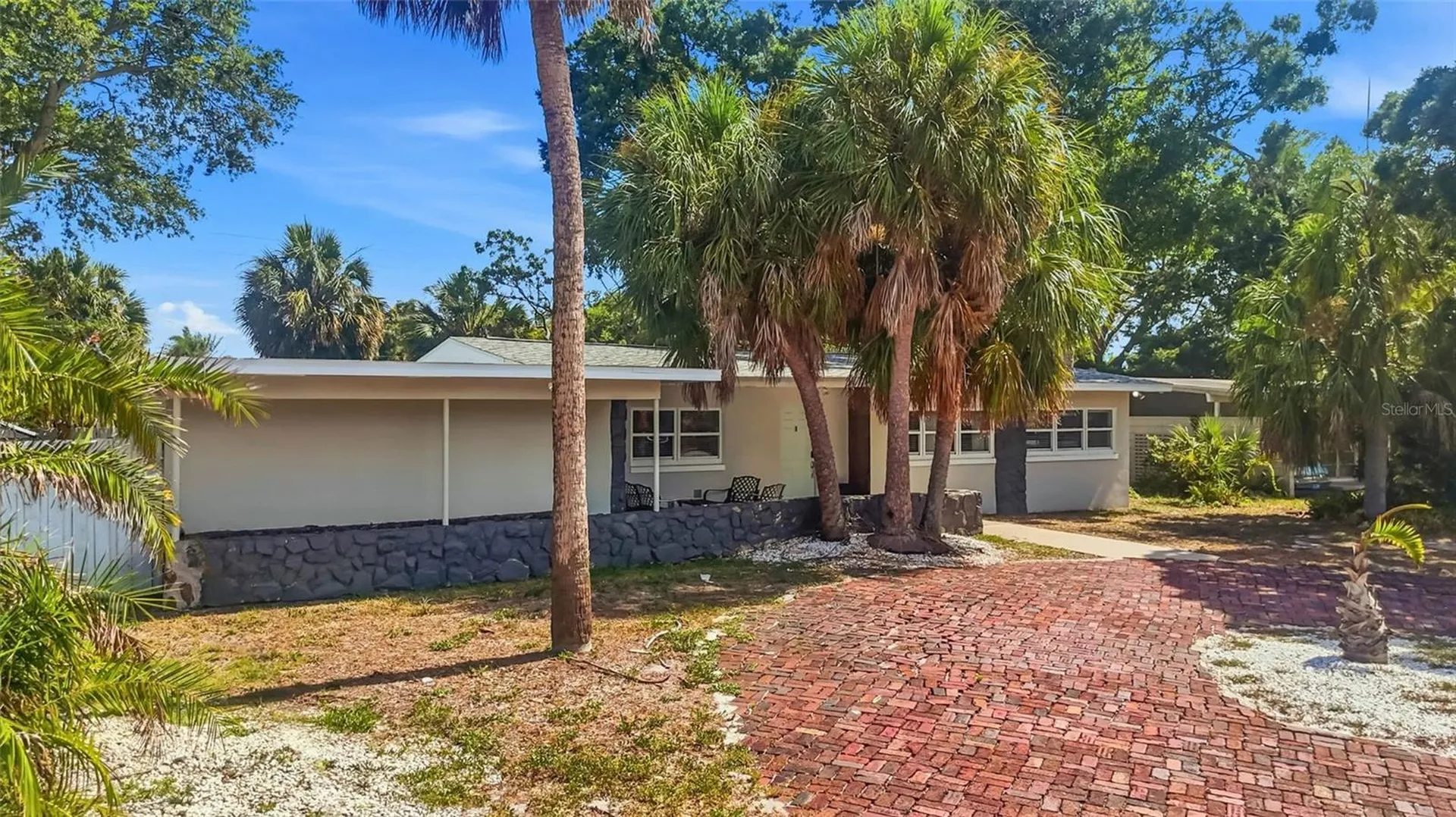 6400 Pelican Drive S St Petersburg FL 33707