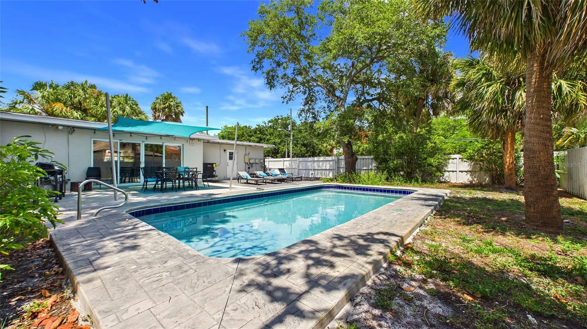 6400 Pelican Drive S St Petersburg FL 33707