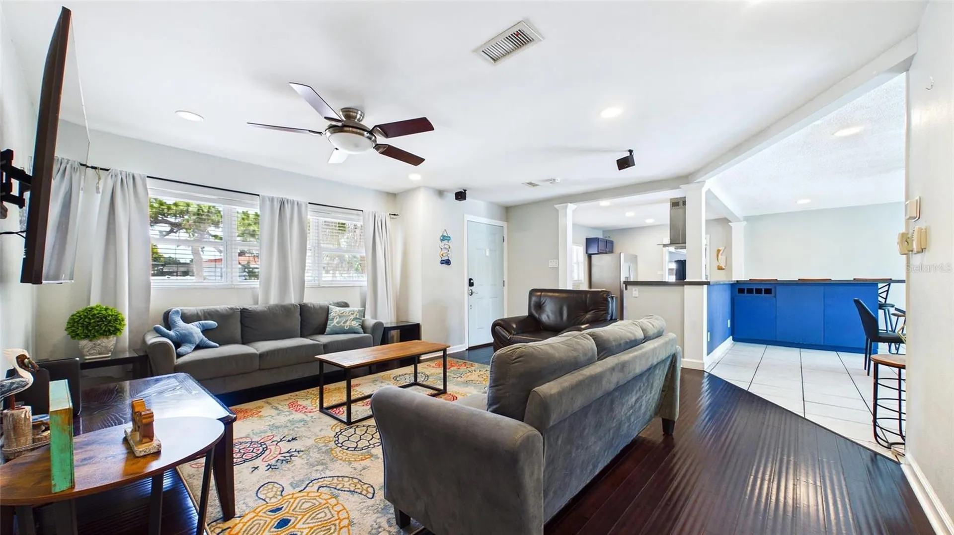 6400 Pelican Drive S St Petersburg FL 33707