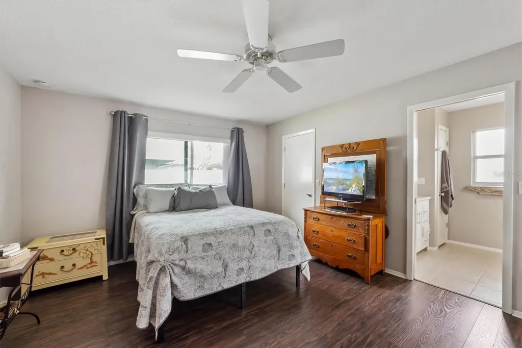 3512 21st Avenue W Bradenton FL 34205
