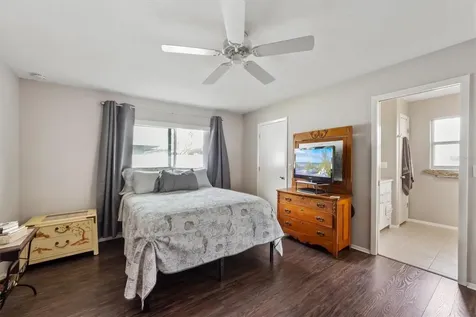 3512 21st Avenue W Bradenton FL 34205