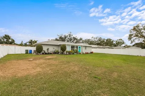 3512 21st Avenue W Bradenton FL 34205