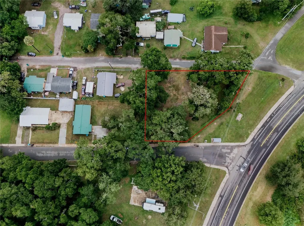 720 Huntington Road Crescent City FL 32112