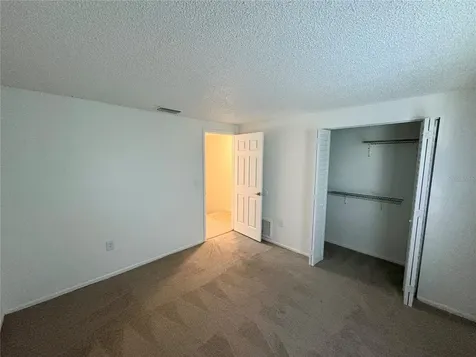 408 57th Avenue Drive E Bradenton FL 34203