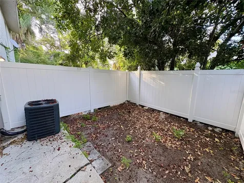 408 57th Avenue Drive E Bradenton FL 34203