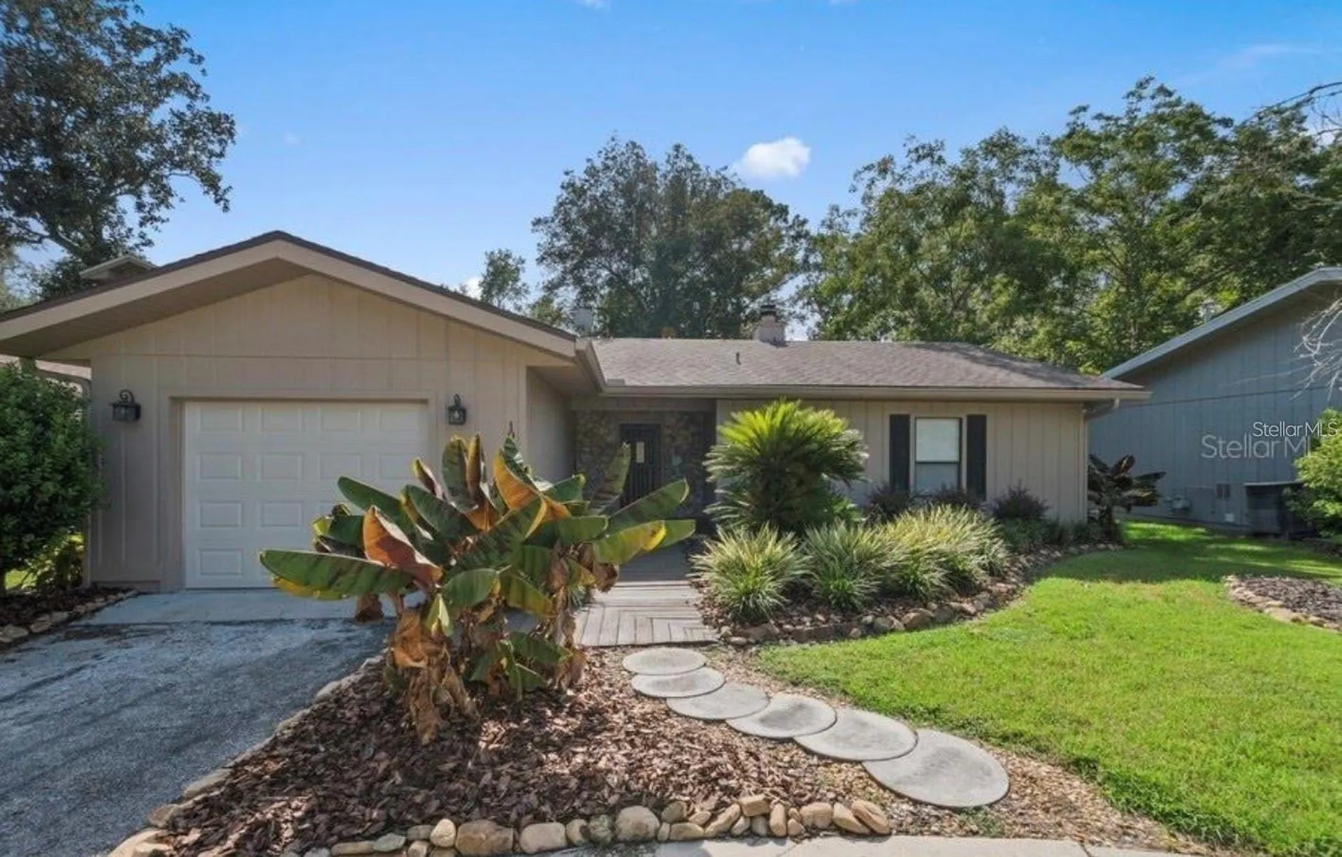 10744 Creek Drive Alachua FL 32615