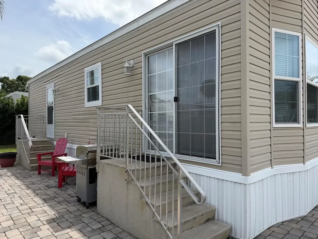 2414 Limewood Avenue Clermont FL 34714