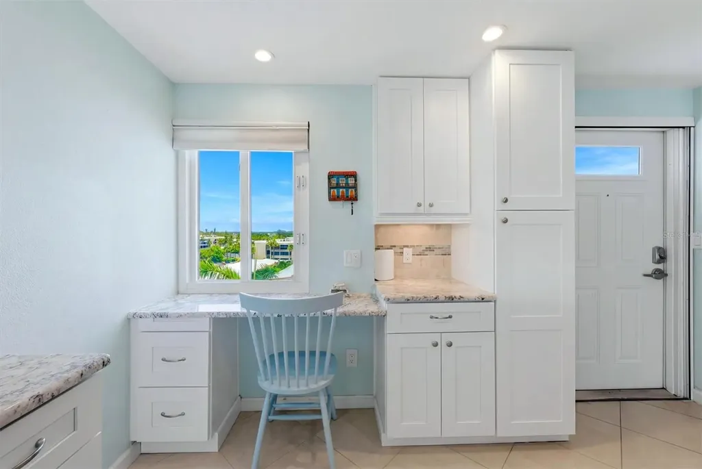 20 Whispering Sands Drive Sarasota FL 34242
