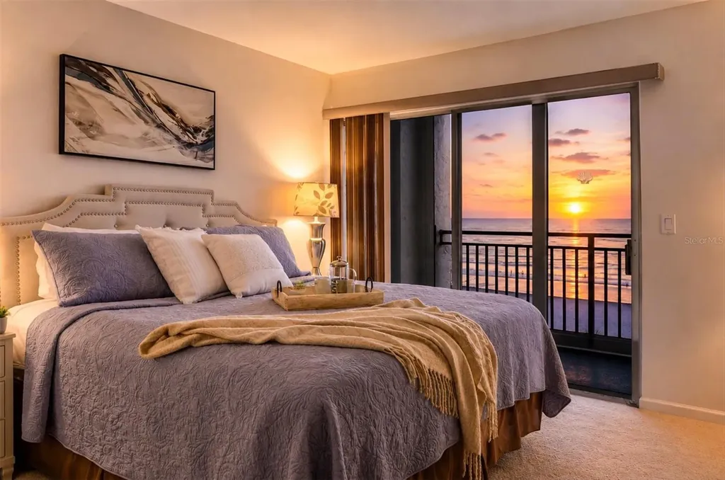 20 Whispering Sands Drive Sarasota FL 34242