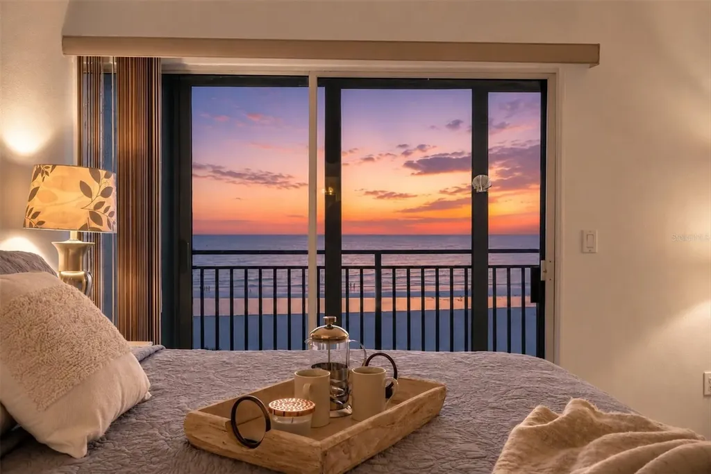 20 Whispering Sands Drive Sarasota FL 34242