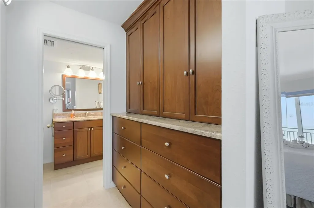 20 Whispering Sands Drive Sarasota FL 34242