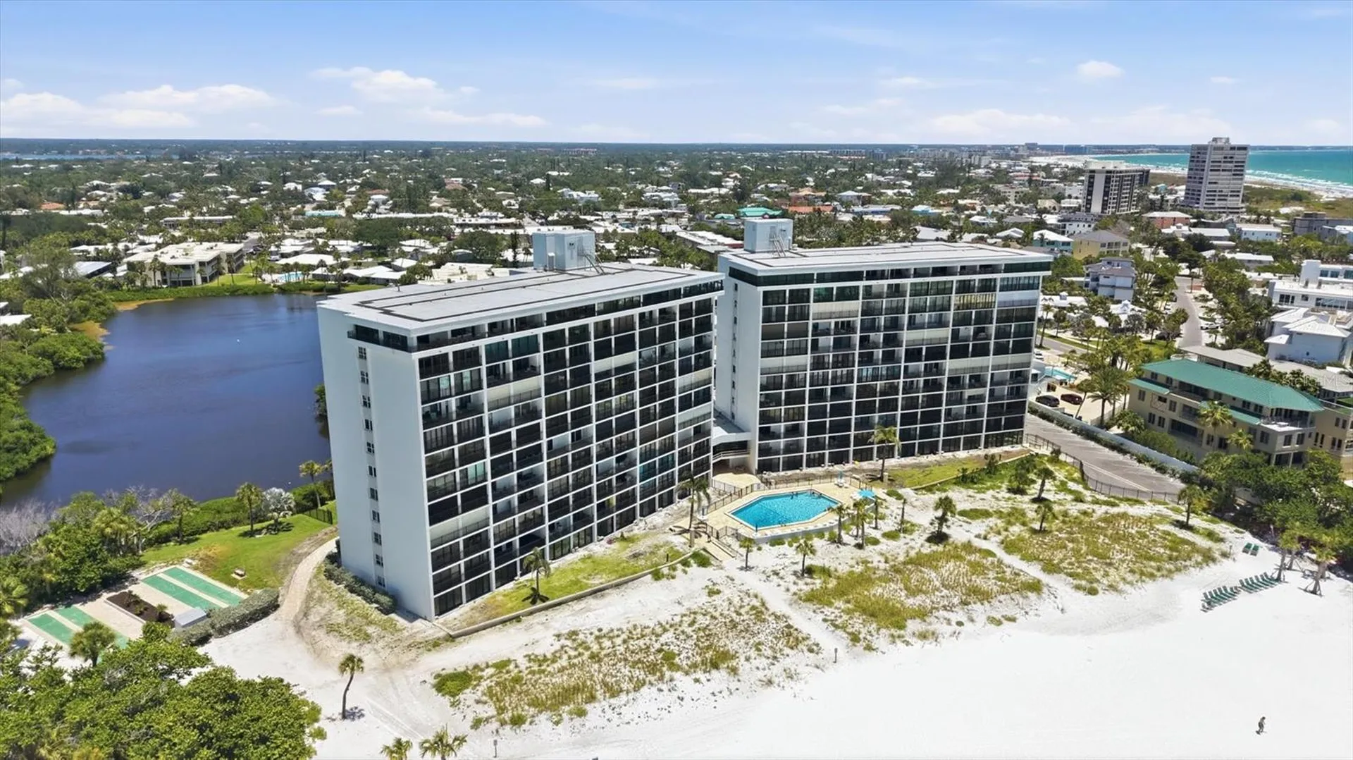 20 Whispering Sands Drive Sarasota FL 34242