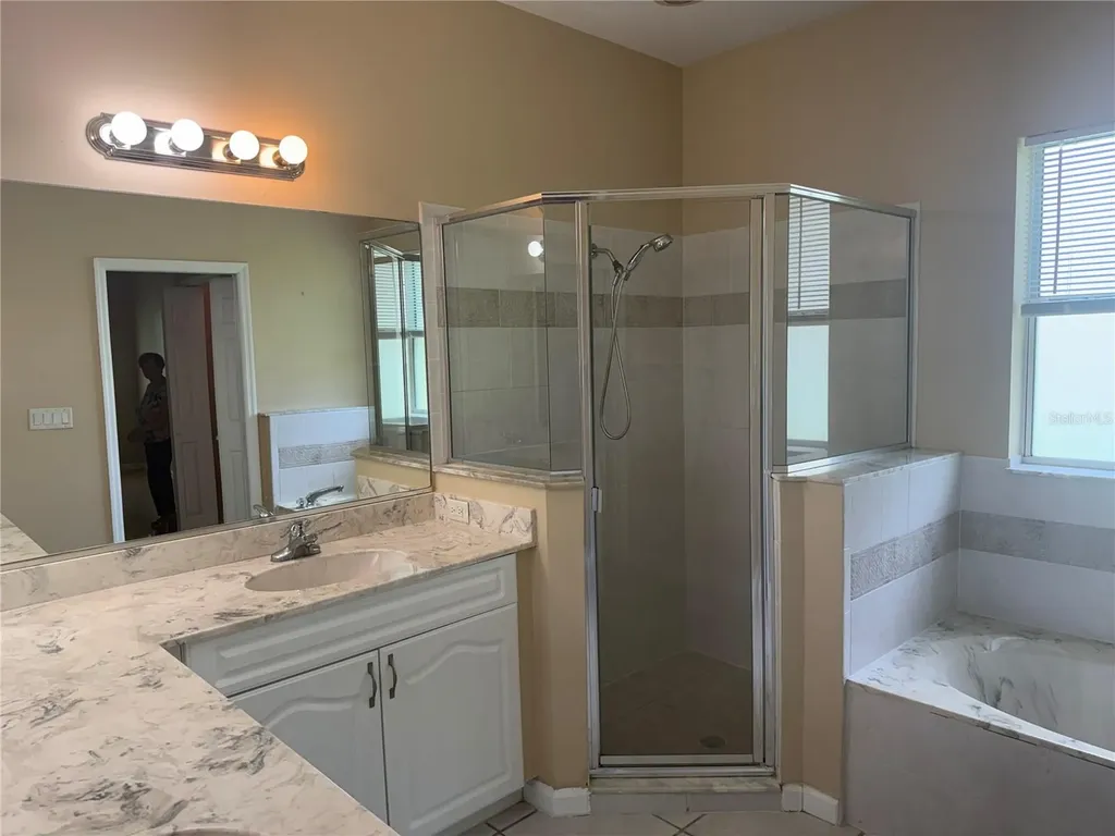 18 Poinbury Drive Palm Coast FL 32164