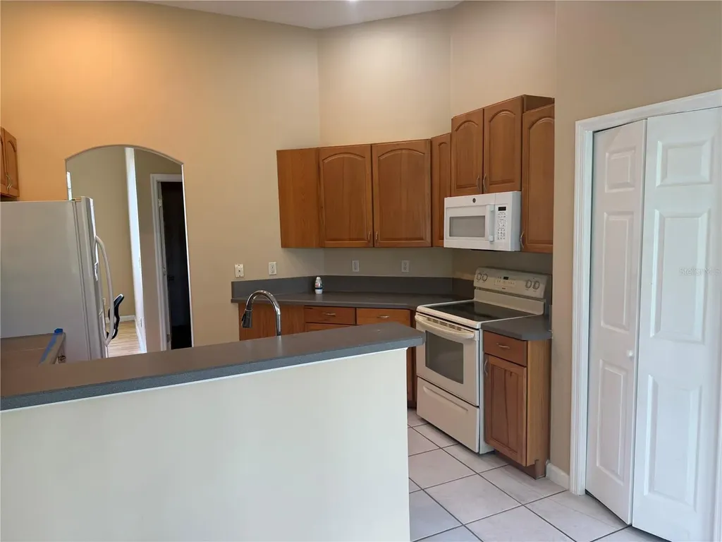 18 Poinbury Drive Palm Coast FL 32164