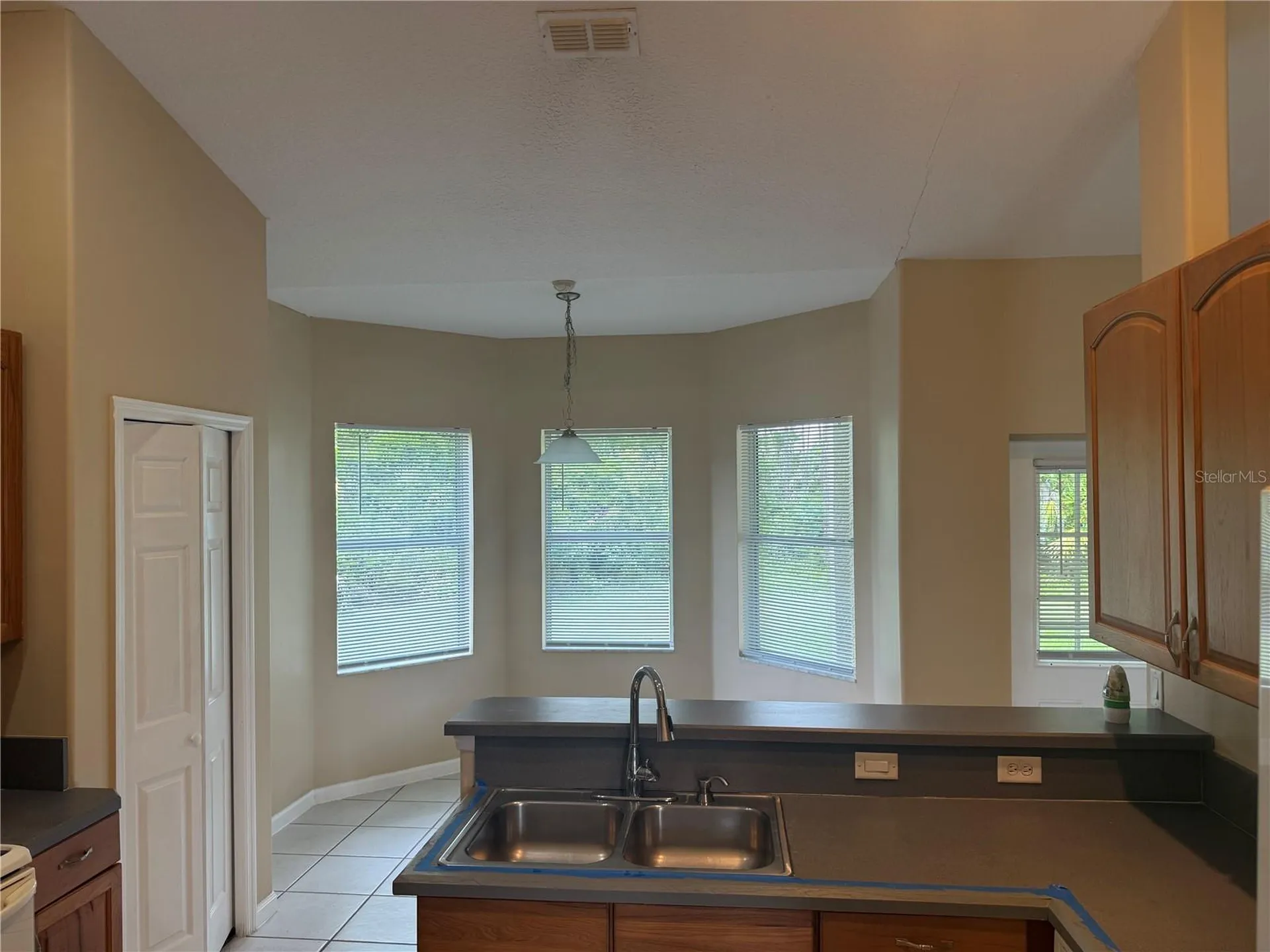 18 Poinbury Drive Palm Coast FL 32164