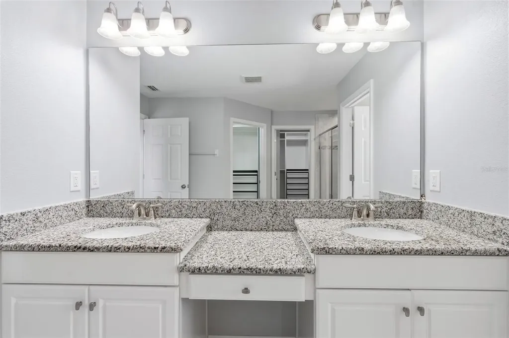 18682 Malinche Loop Spring Hill FL 34610