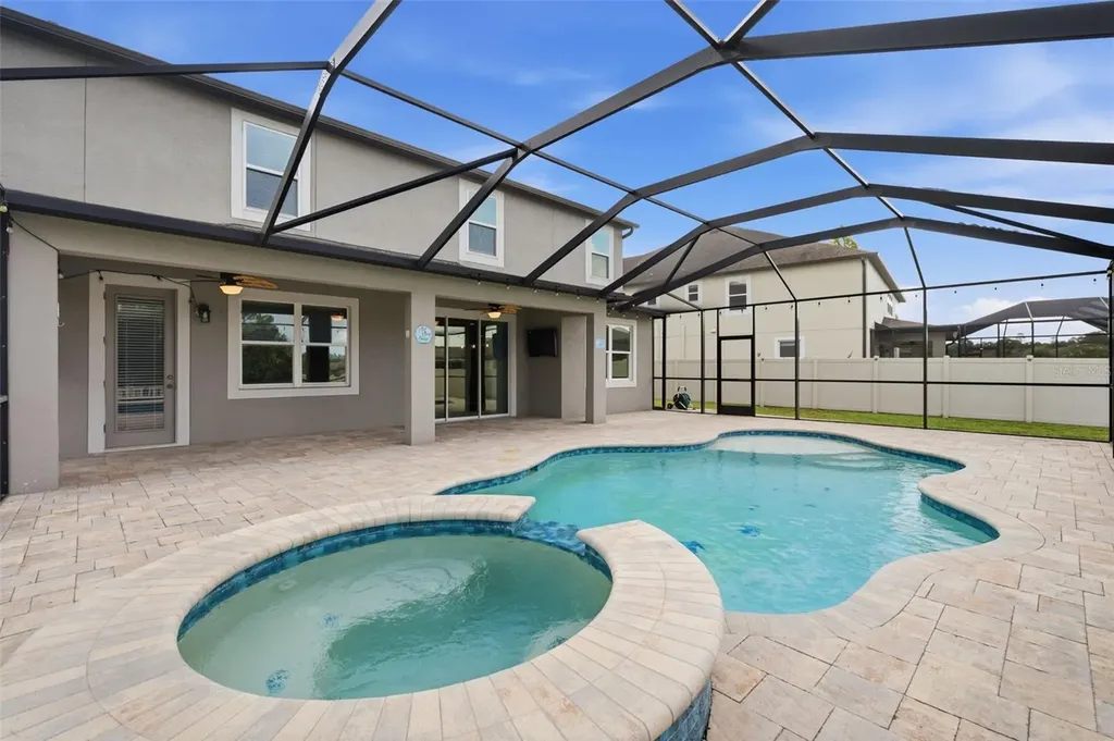 18682 Malinche Loop Spring Hill FL 34610