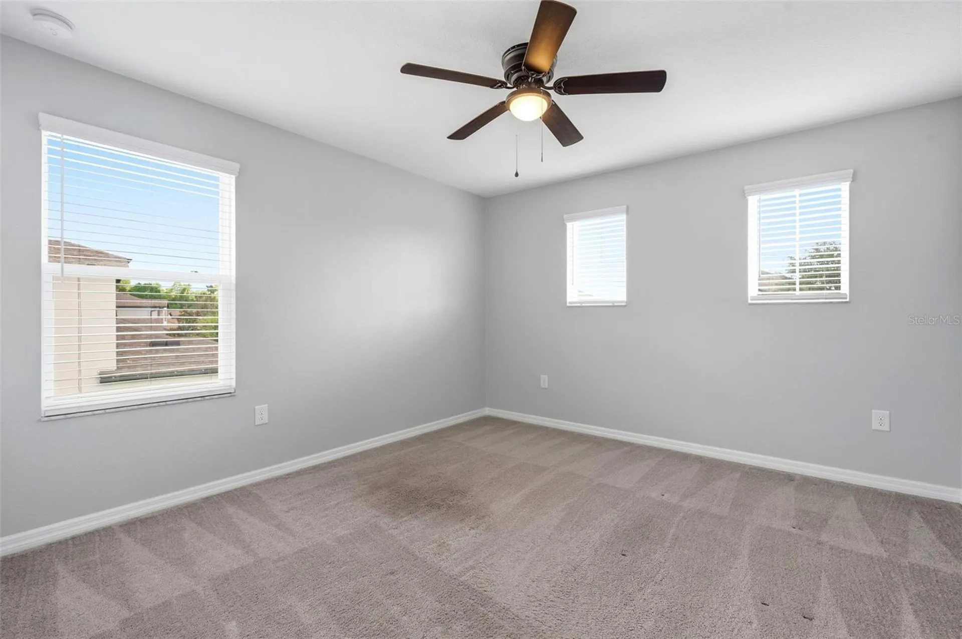18682 Malinche Loop Spring Hill FL 34610