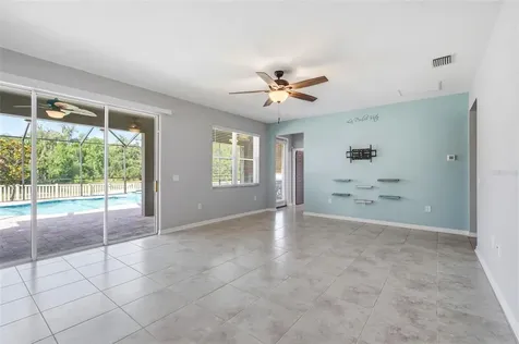 18682 Malinche Loop Spring Hill FL 34610