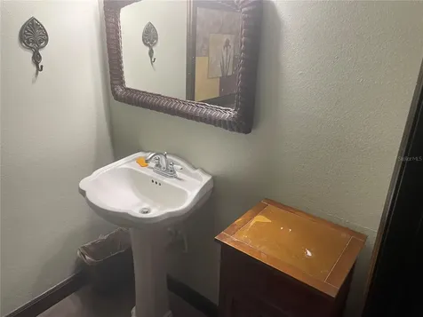 9828 Bubbling Brook Court Oviedo FL 32765