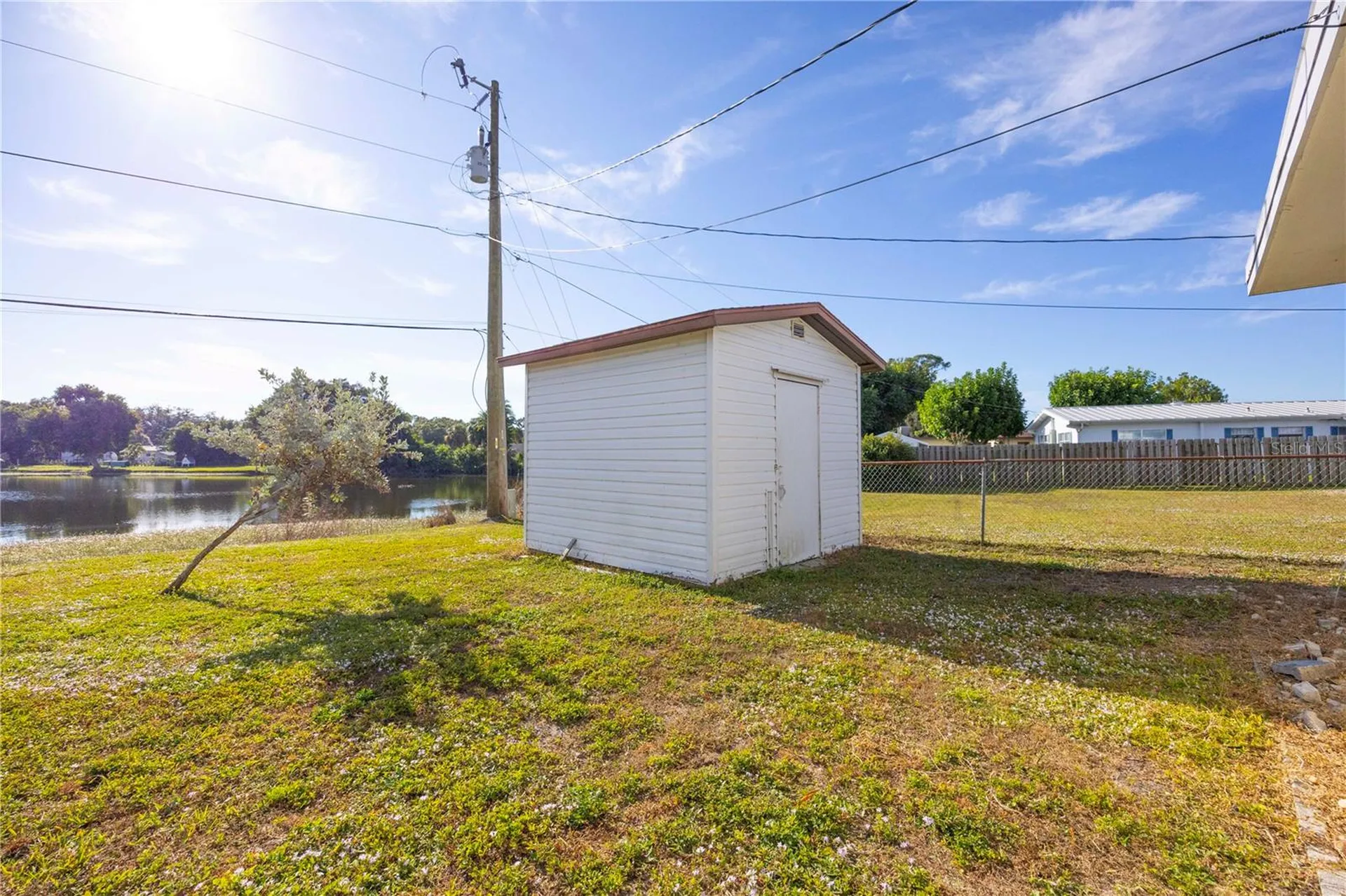 275 Lakeview Drive North Fort Myers FL 33917