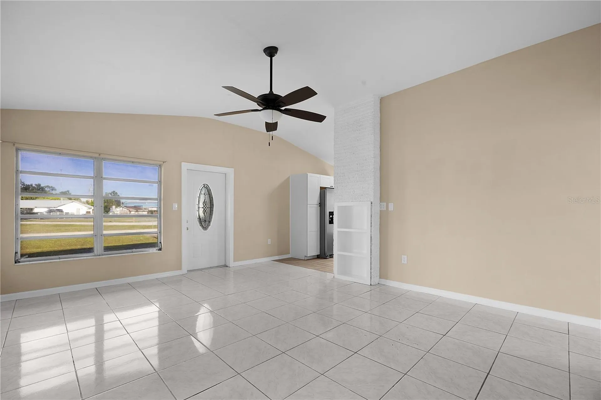 275 Lakeview Drive North Fort Myers FL 33917