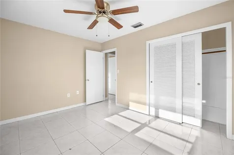 275 Lakeview Drive North Fort Myers FL 33917