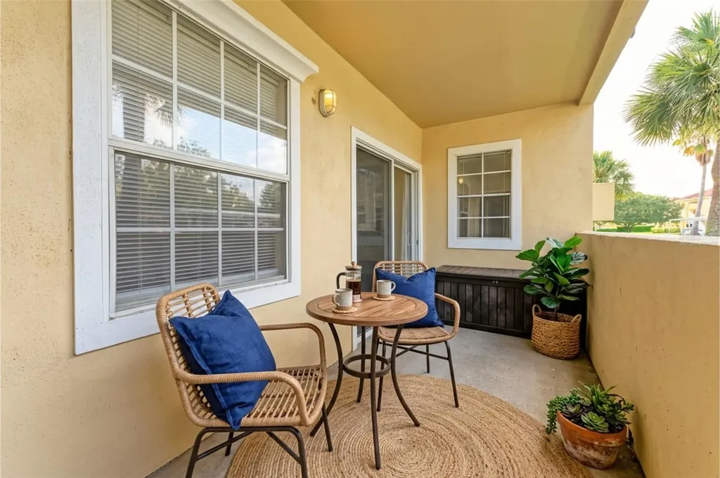 1195 Villagio Circle Sarasota FL 34237