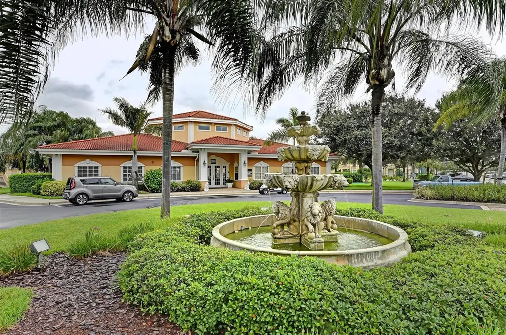 1195 Villagio Circle Sarasota FL 34237