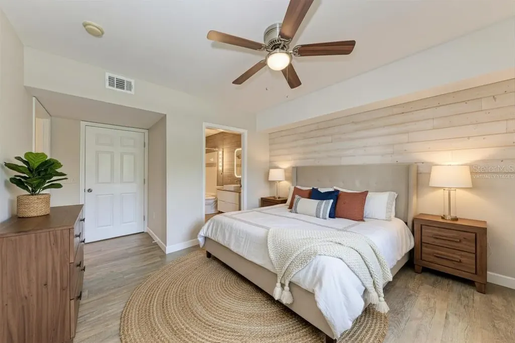 1195 Villagio Circle Sarasota FL 34237