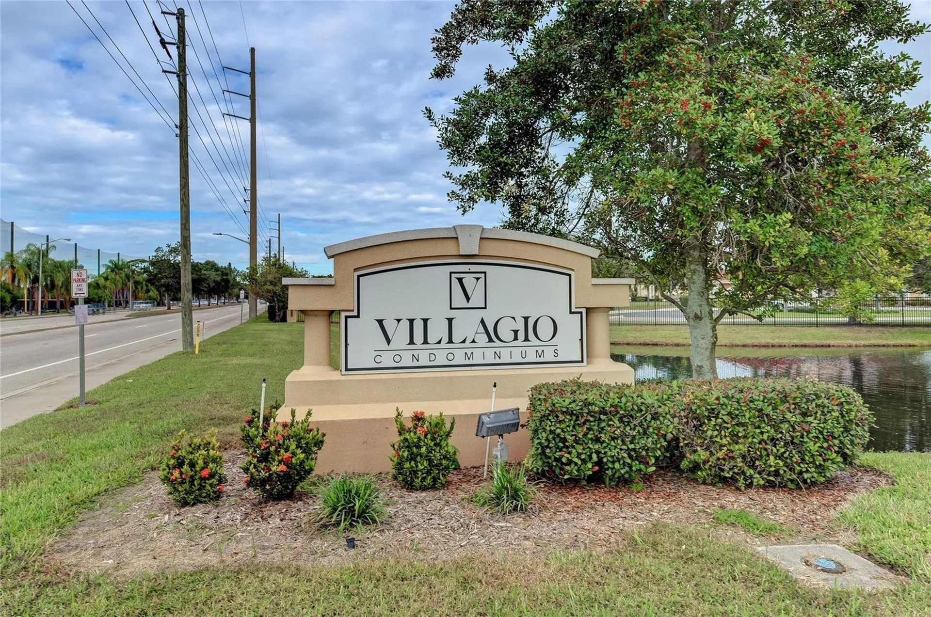 1195 Villagio Circle Sarasota FL 34237
