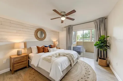 1195 Villagio Circle Sarasota FL 34237
