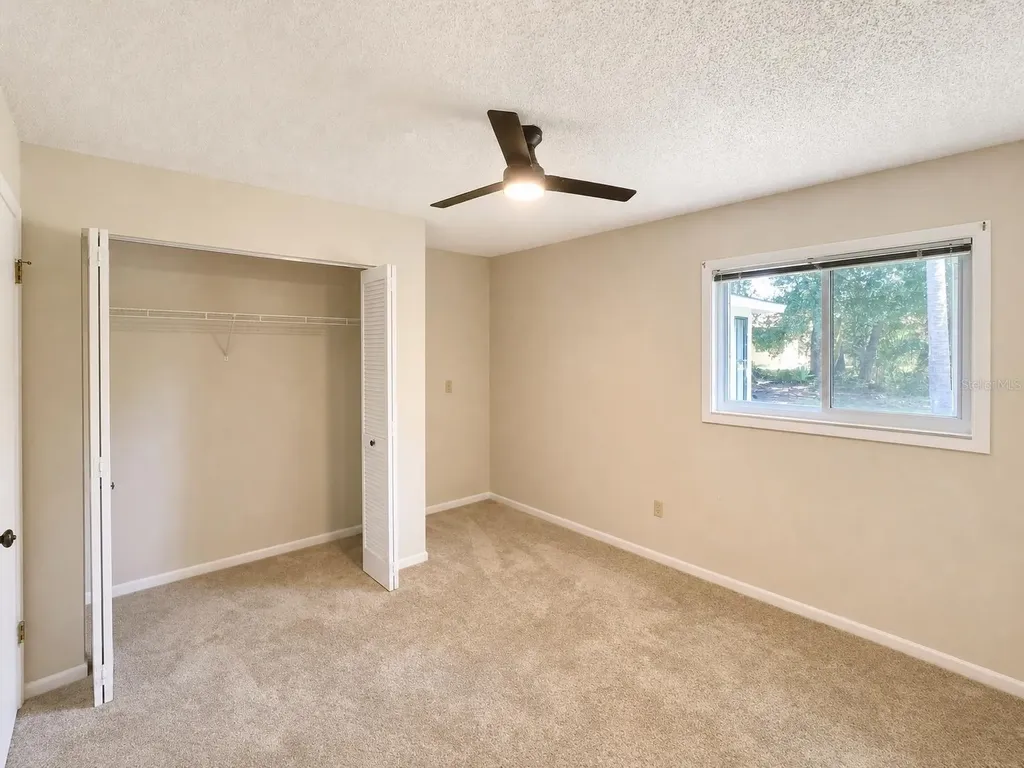 19 Banner Lane Palm Coast FL 32137