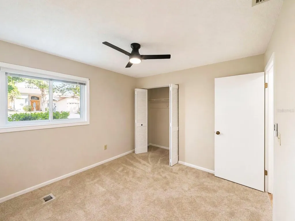 19 Banner Lane Palm Coast FL 32137