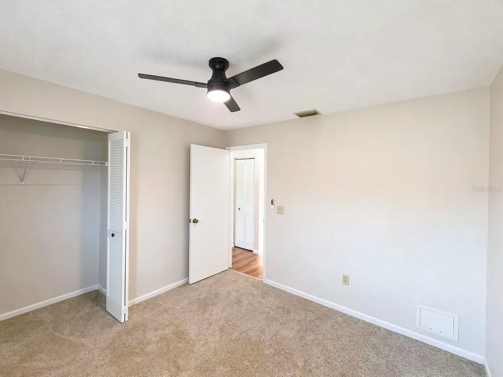 19 Banner Lane Palm Coast FL 32137